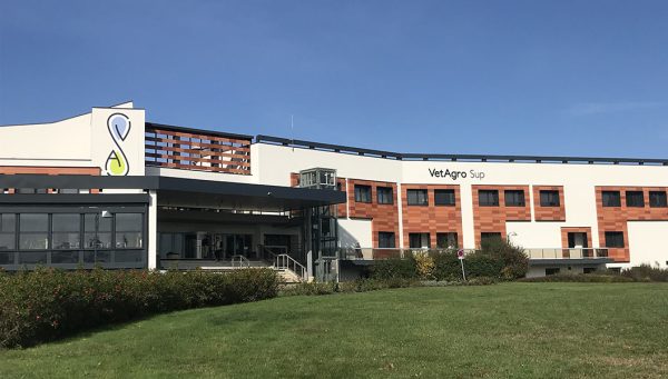 Journée portes ouvertes au campus vétérinaire VetAgro Sup à Marcy-l&rsquo;Étoile